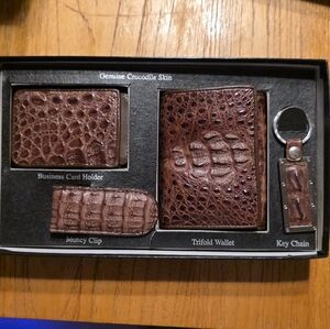 Croton Brown Crocodile Skin Accessory Kit